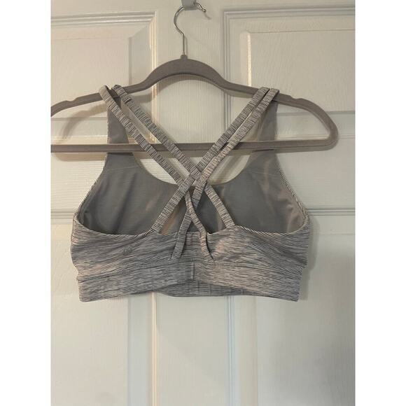 Lululemon Energy Bra *Medium Support, size 8. - Picture 2 of 11